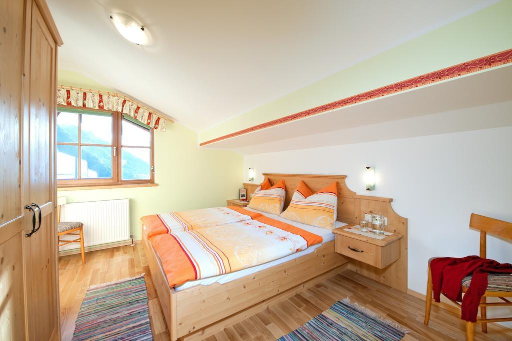 Villa Brandebengut Bad Hofgastein Zimmer foto